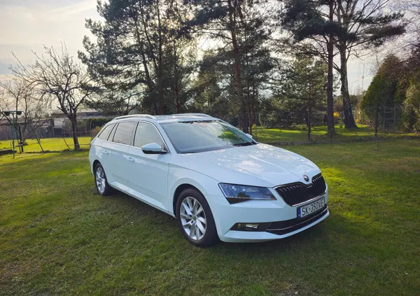 samochody osobowe Skoda Superb cena 77700 przebieg: 171858, rok produkcji 2018 z Katowice